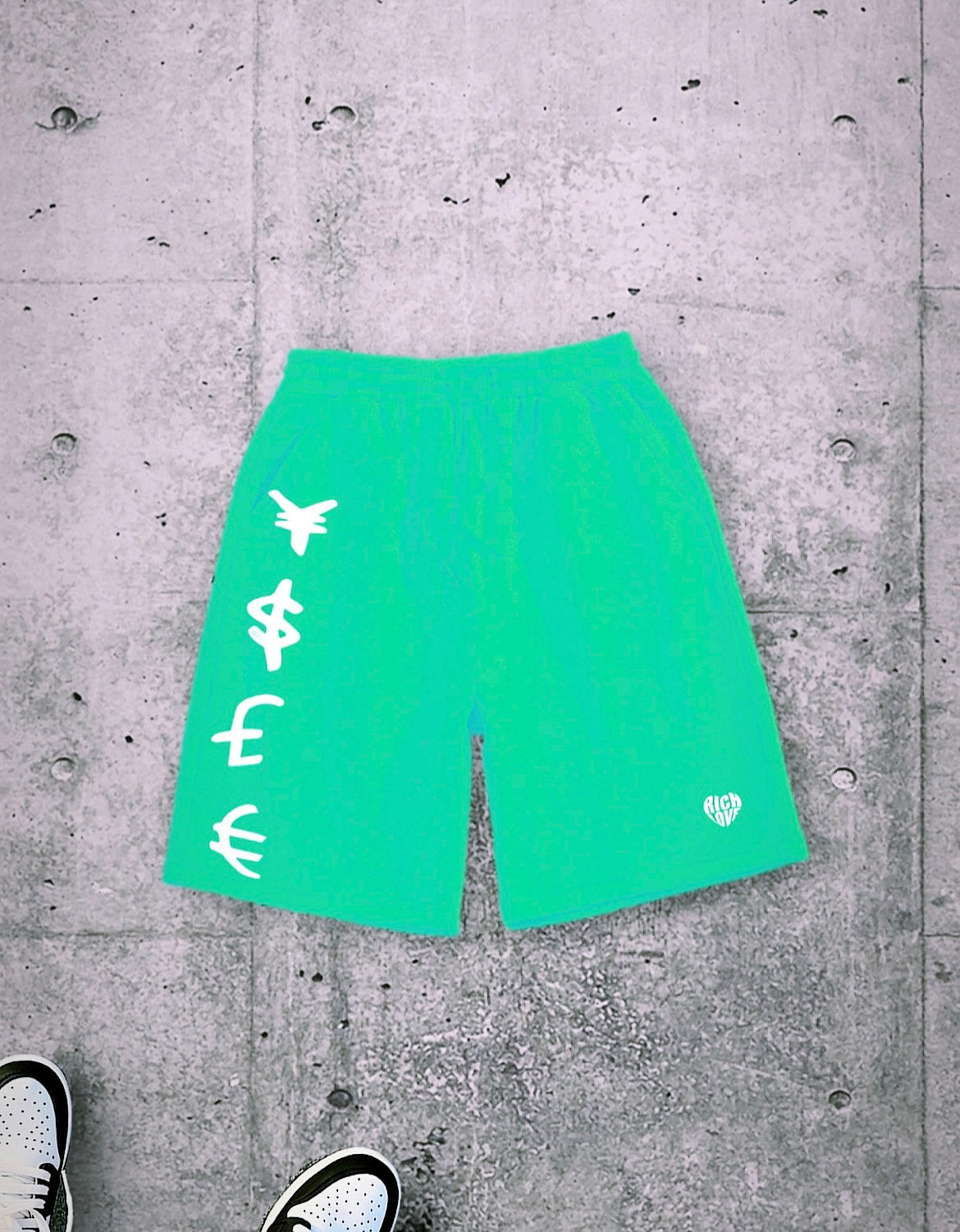 GREEN SHORTS