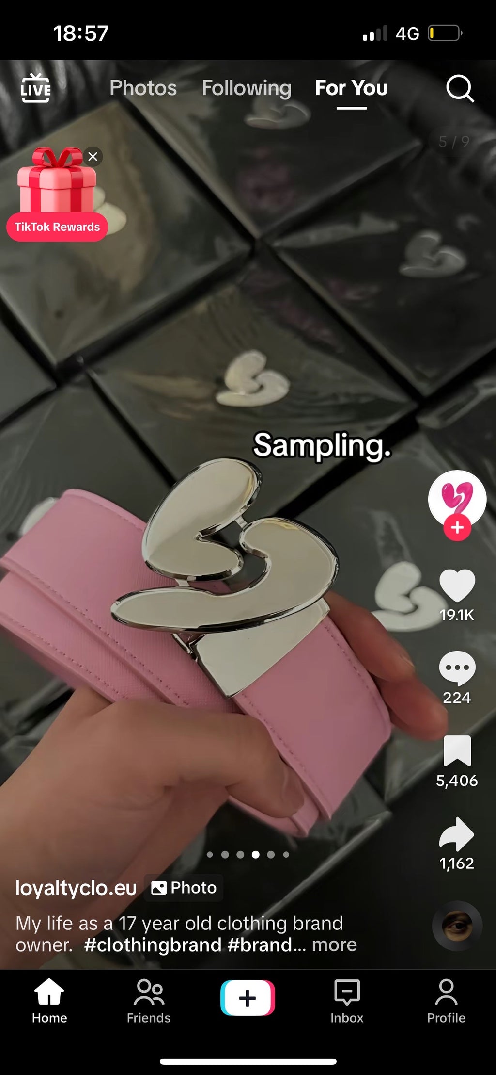 SIGNATURE TEE (Copy) (Copy) (Copy) (Copy) (Copy)